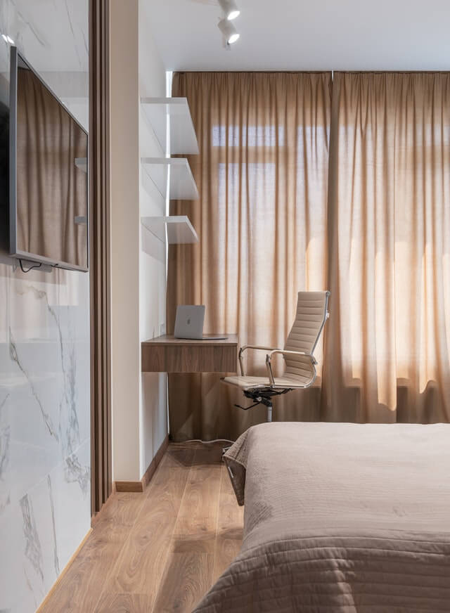 Coordinating Window Coverings With Flooring